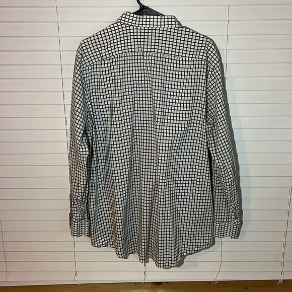 Michel Kors button down dress shirt - Picture 4 of 4
